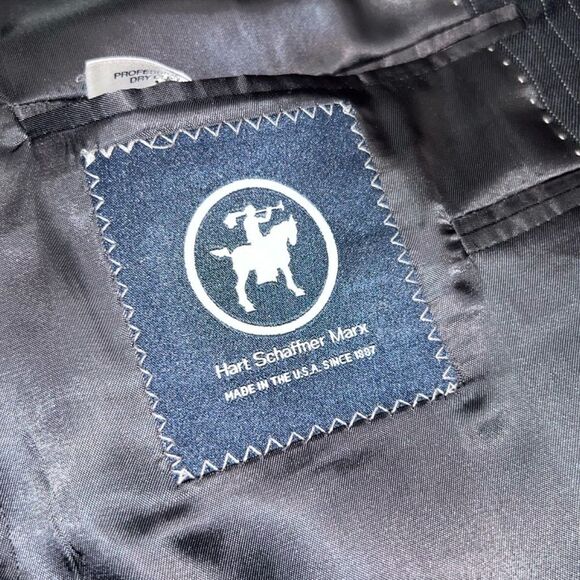 Hart Schaffner Marx For Nordstrom Men’s Size 42 R 2 Button Navy Blue Stripe - Picture 3 of 10